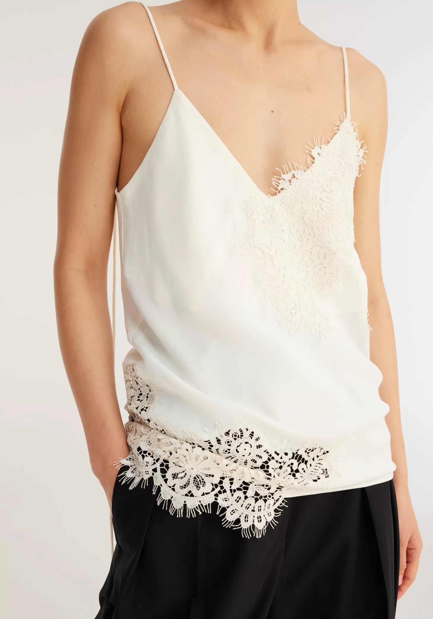 Tops<RÓHE LACE CAMISOLE TOP