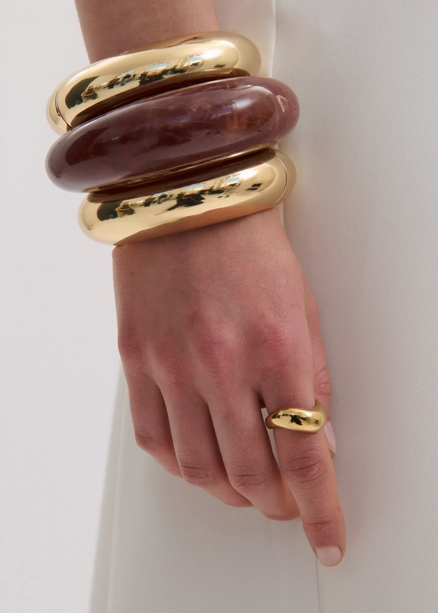 Jewellery<ANNA ROSSI SWERVE RING Gold