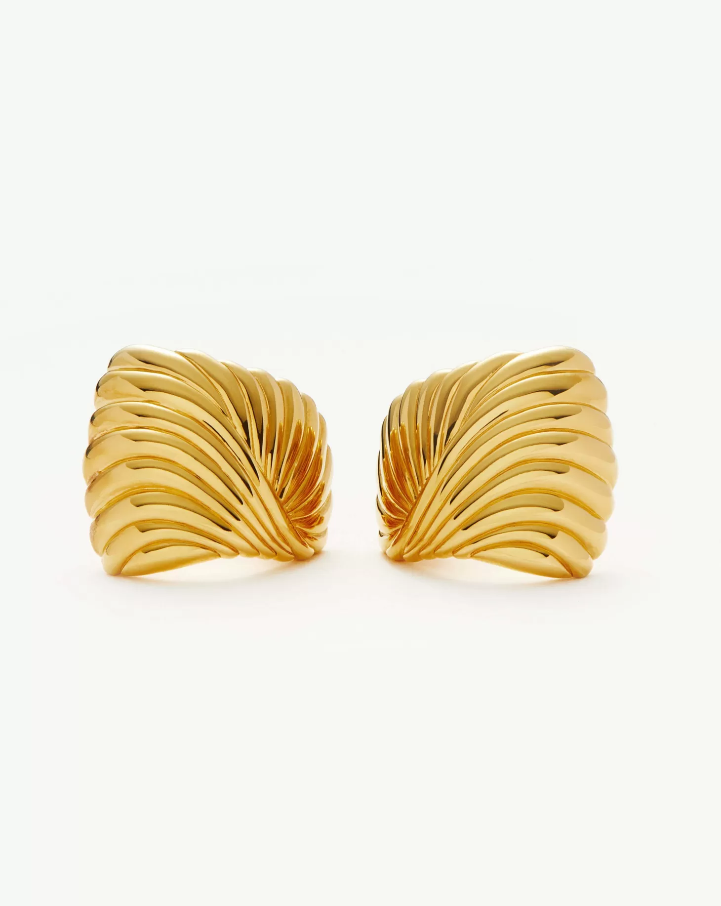 Jewellery<MISSOMA WAVY RIDGE RIPPLE OVERSIZED STUD EARRINGS