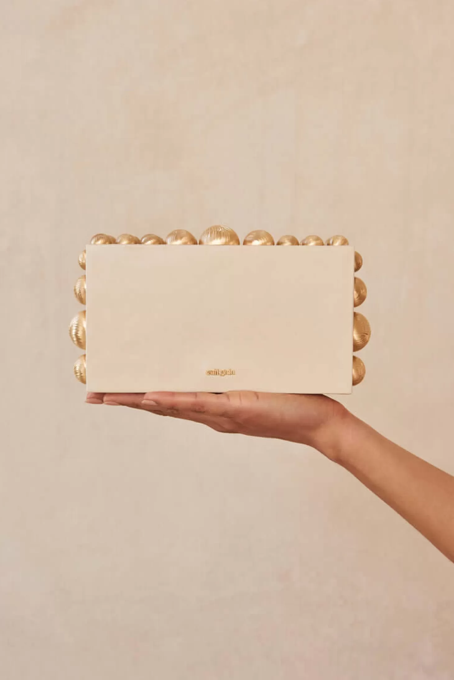 Clutches<CULT GAIA YADIRA CLUTCH Off-White